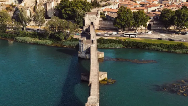 Vue d’Avignon et du pont Saint-Bénézet