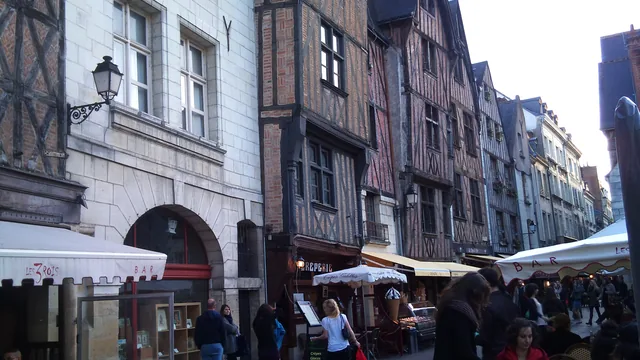 Maisons à colombages de la place Plumereau à Tours